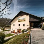Apartamento Farm Ana Visnja Gora