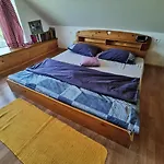 Farm Ana Visnja Gora