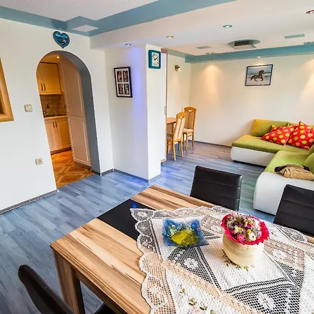 Farm Ana Apartamento