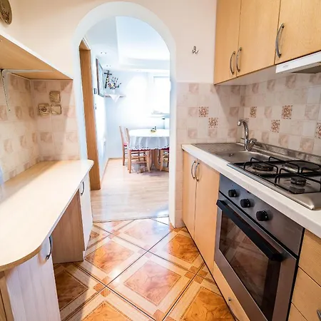 Farm Ana Visnja Gora